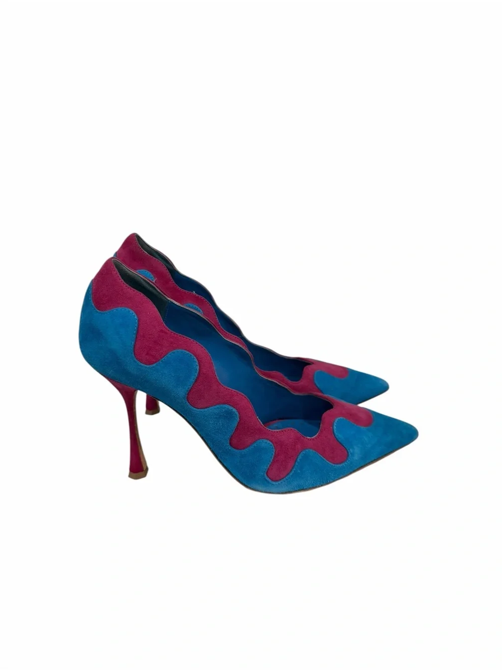Manolo Blahnik Blue Purple Suede Ulderica Pumps